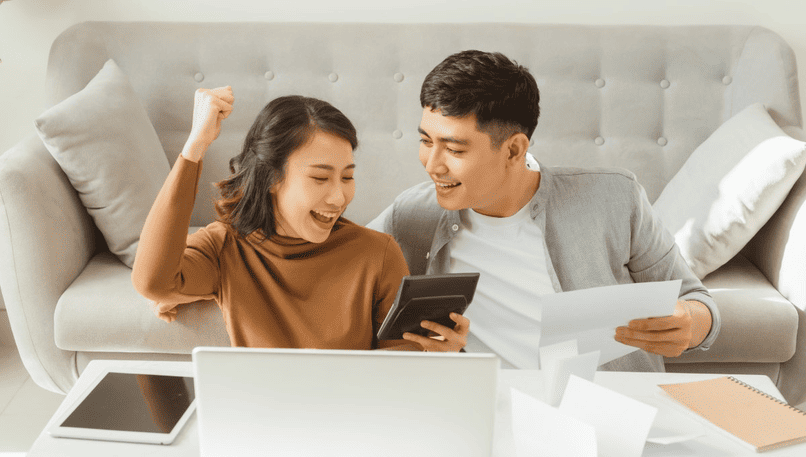 Mua hai hợp đồng bảo hiểm nhân thọ giúp gia tăng quyền lợi bảo vệ.