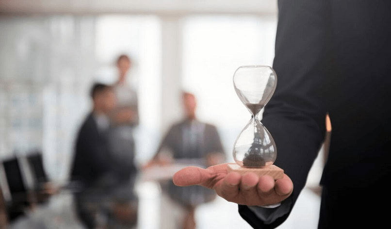 Thời gian bảo lãnh thực hiện tạm ứng được kéo dài cho đến khi bên giao thầu đã thu hồi hết số tiền tạm ứng.