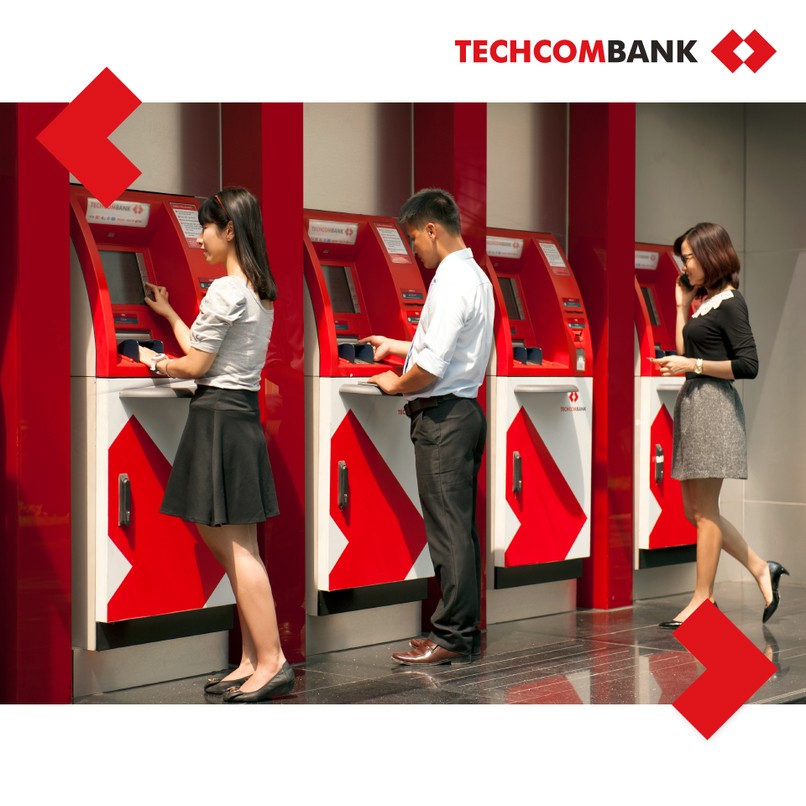 Khi thực hiện in sao kê tại ATM, bạn bắt buộc phải có thẻ ATM của ngân hàng đang sử dụng.