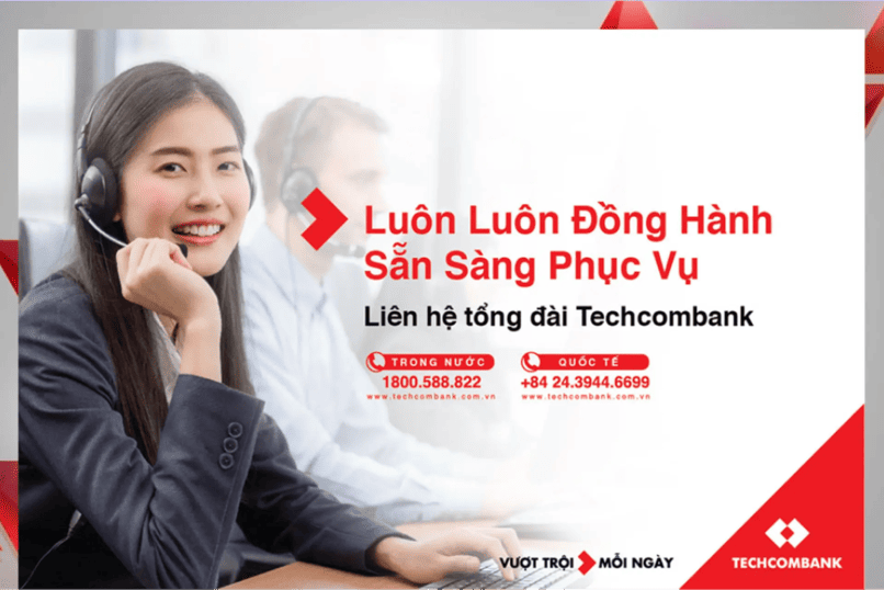 Khách hàng có thể liên hệ hotline Techcombank để được hỗ trợ chuyển đổi thẻ ATM.