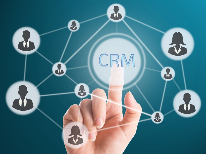 CRM giúp doanh nghiệp theo dõi thông tin, lịch sử tương tác và hành trình của từng khách hàng.