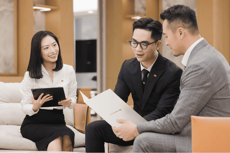 Nhà đầu tư mới có thể cân nhắc sử dụng dịch vụ quản lý danh mục đầu tư từ các đơn vị uy tín.