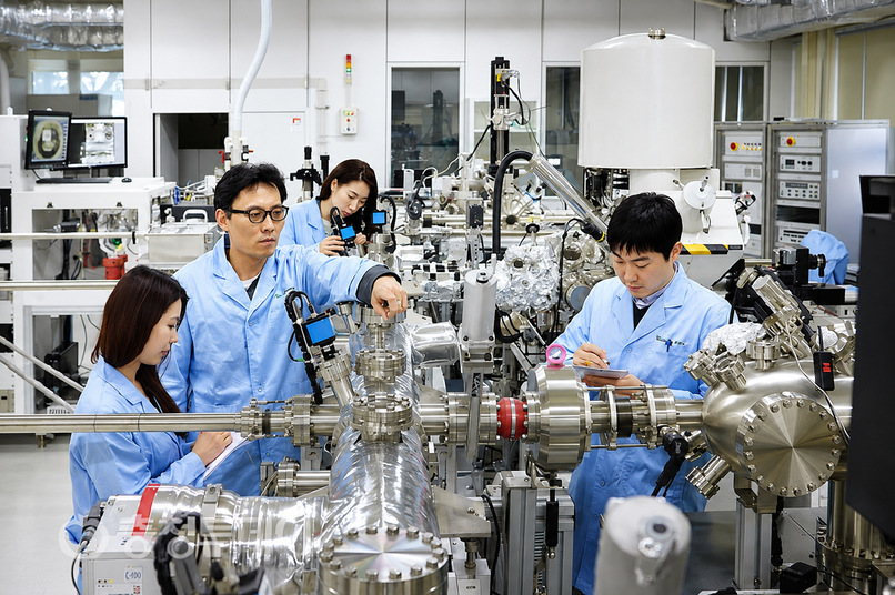 Bậc học và ngành đào tạo cũng tạo ra chênh lệch về học phí khi du học Hàn Quốc. 

