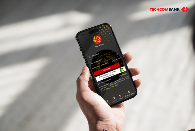 Hộ kinh doanh có thể kê khai thuế qua eTax Mobile.