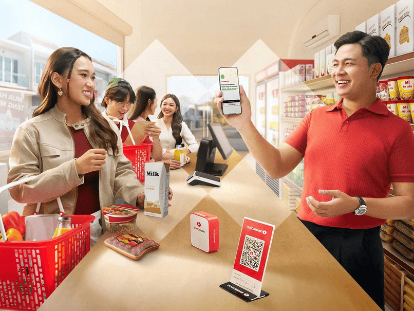 Techcombank đồng hành cùng hộ kinh doanh thích ứng chính sách mới.