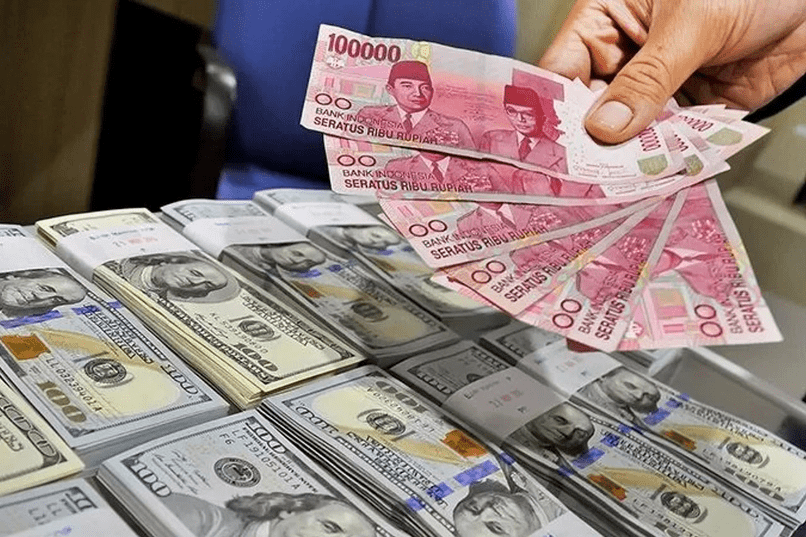 Tỷ giá IDR USD biến động liên tục theo chính sách tiền tệ toàn cầu và thị trường hàng hóa xuất khẩu của Indonesia.
