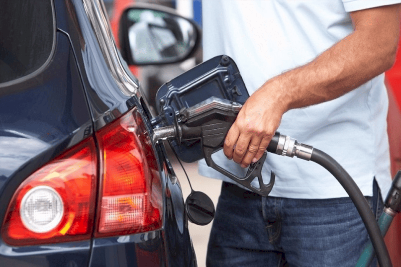 Xe xăng vẫn là sự lựa chọn an toàn, thân thuộc.