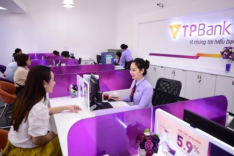 TPBank là lựa chọn hàng đầu của nhiều khách hàng trẻ.