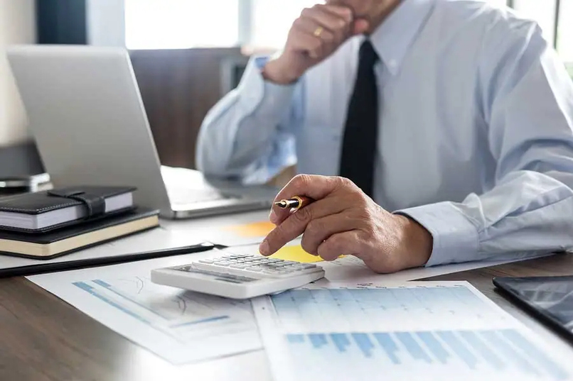 ROS, ROA và ROE kết hợp giúp phân tích toàn diện hơn khả năng sinh lời doanh nghiệp.