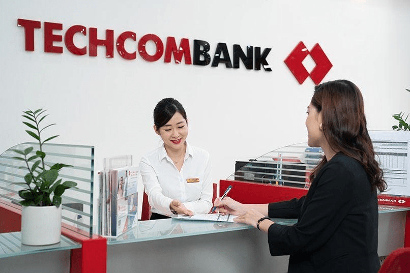 Khách hàng có thể tới quầy để được tư vấn về thủ tục, quy trình tất toán khoản vay.