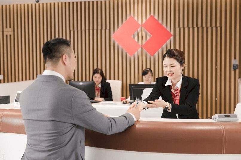 Techcombank đồng hành cùng các doanh nghiệp xuất, nhập khẩu trong các giao dịch thanh toán quốc tế.