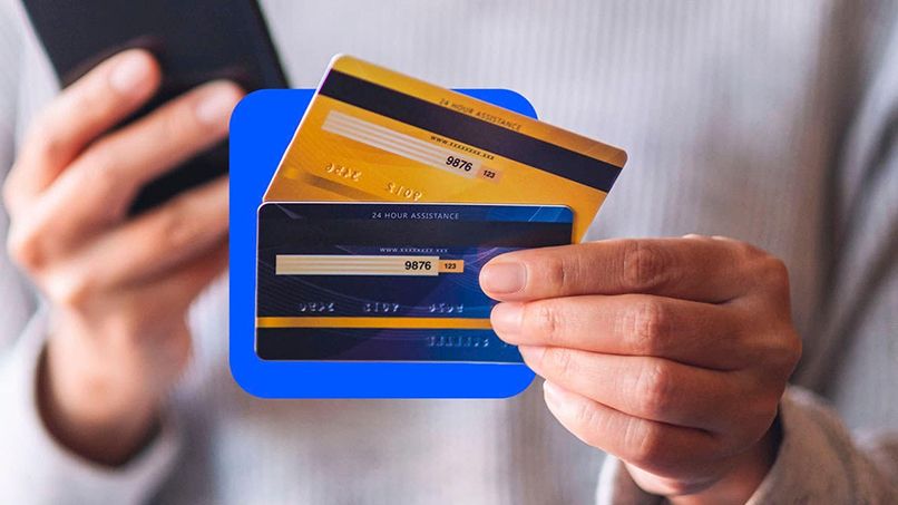 Thẻ Debit và Credit 