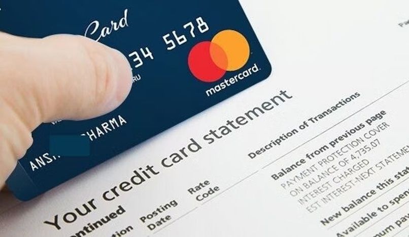 Thanh toán nợ đúng hạn để tránh việc thẻ tín dụng bị khóa 
