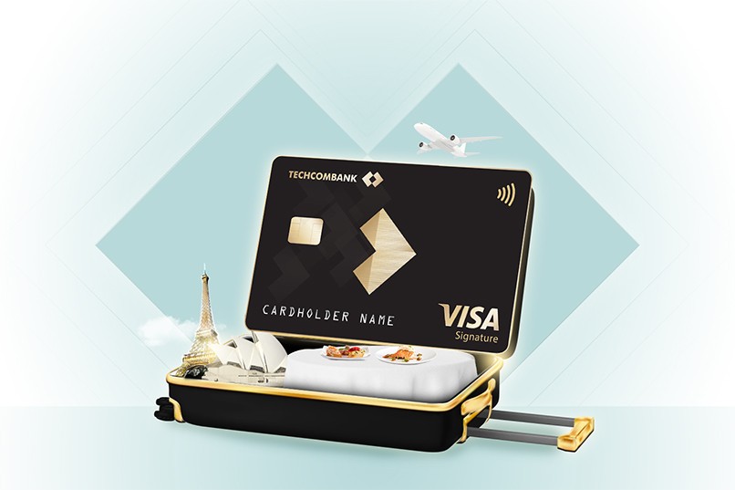 Thẻ tín dụng Techcombank Visa Signature được miễn phí thường niên hằng năm khi khách hàng đạt điều kiện chi tiêu.