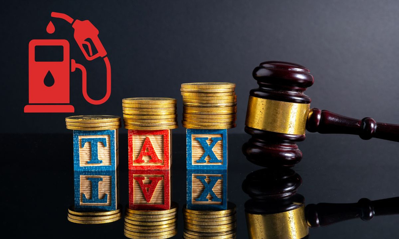 Giá bán lẻ xăng dầu phụ thuộc vào giá dầu thế giới và chịu tác động từ chi phí nhập khẩu, vận chuyển, kinh doanh và các loại thuế theo quy định.