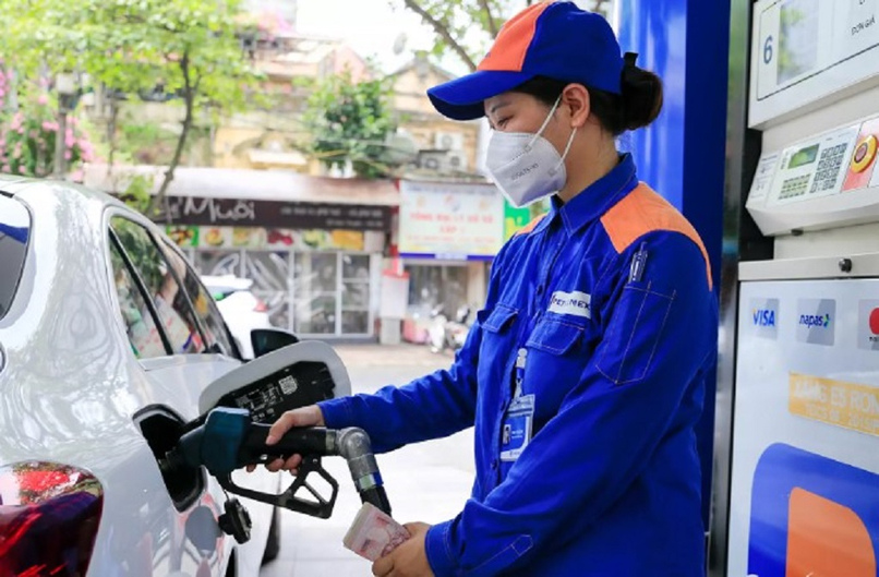 Thuế nhập khẩu xăng dầu phụ thuộc vào mặt hàng, mã HS, xuất xứ và biểu thuế áp dụng. 