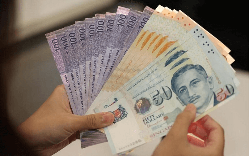 Bạn có thể đổi tiền Đô la Singapore để chi tiêu tại Brunei.