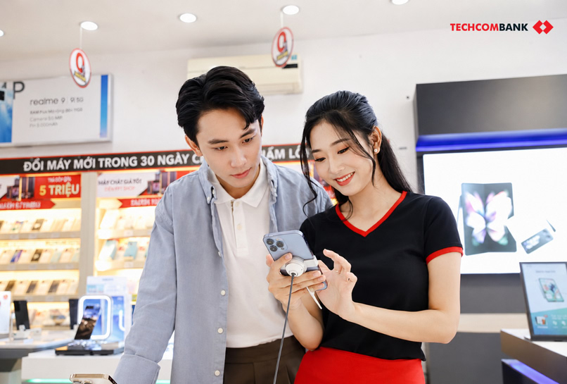 Khách hàng cần chọn hình thức trả góp phù hợp với khả năng chi trả và nhu cầu hiện tại.