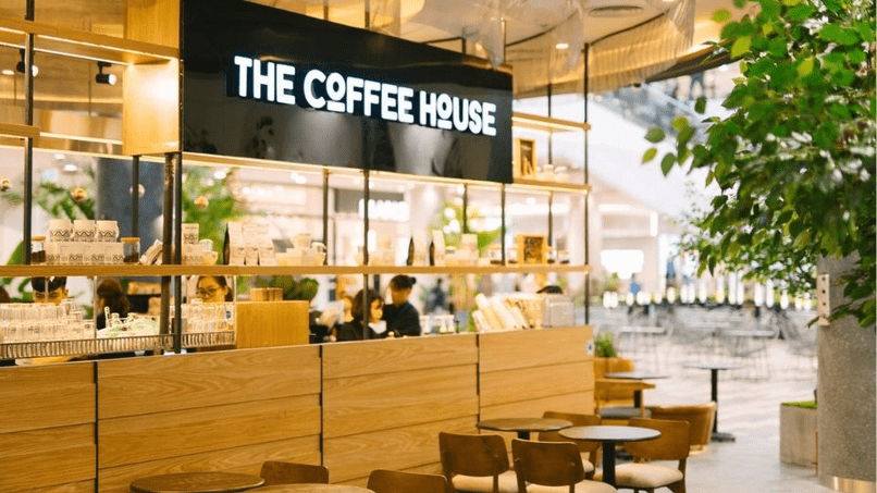 Có thể đổi voucher tại quầy thu ngân The Coffee House.