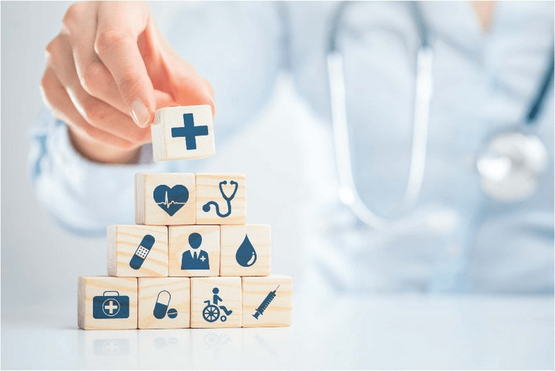 Công ty bảo hiểm sẽ thanh toán cho khách hàng qua 2 hình thức là bảo lãnh viện phí và yêu cầu bồi thường sau