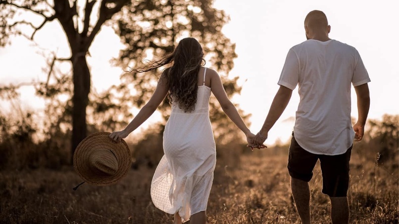 Những người sinh ra với con số chủ đạo 6 luôn dành sự yêu thương cho mọi người.