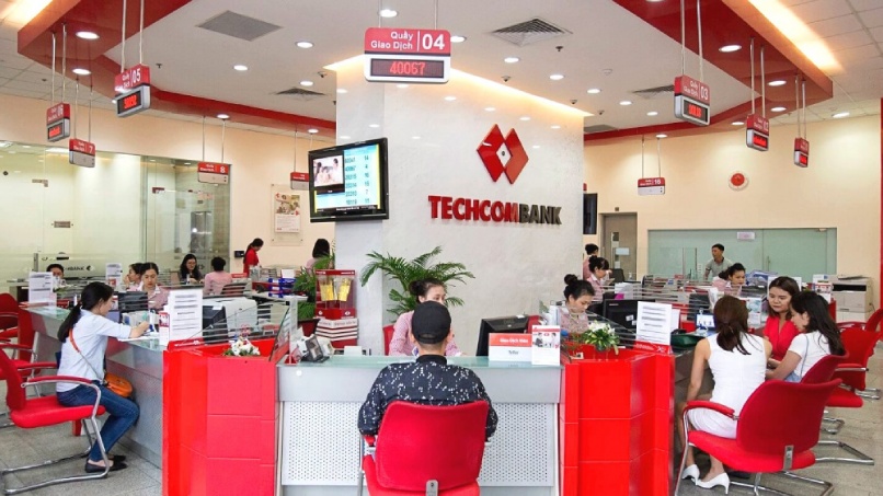 Khách hàng có thể đổi tiền Trung nhận tiền Việt tại ngân hàng